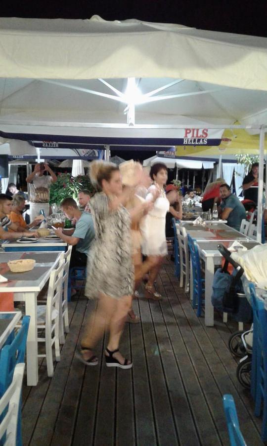Hotel Zografos Paralía Dış mekan fotoğraf